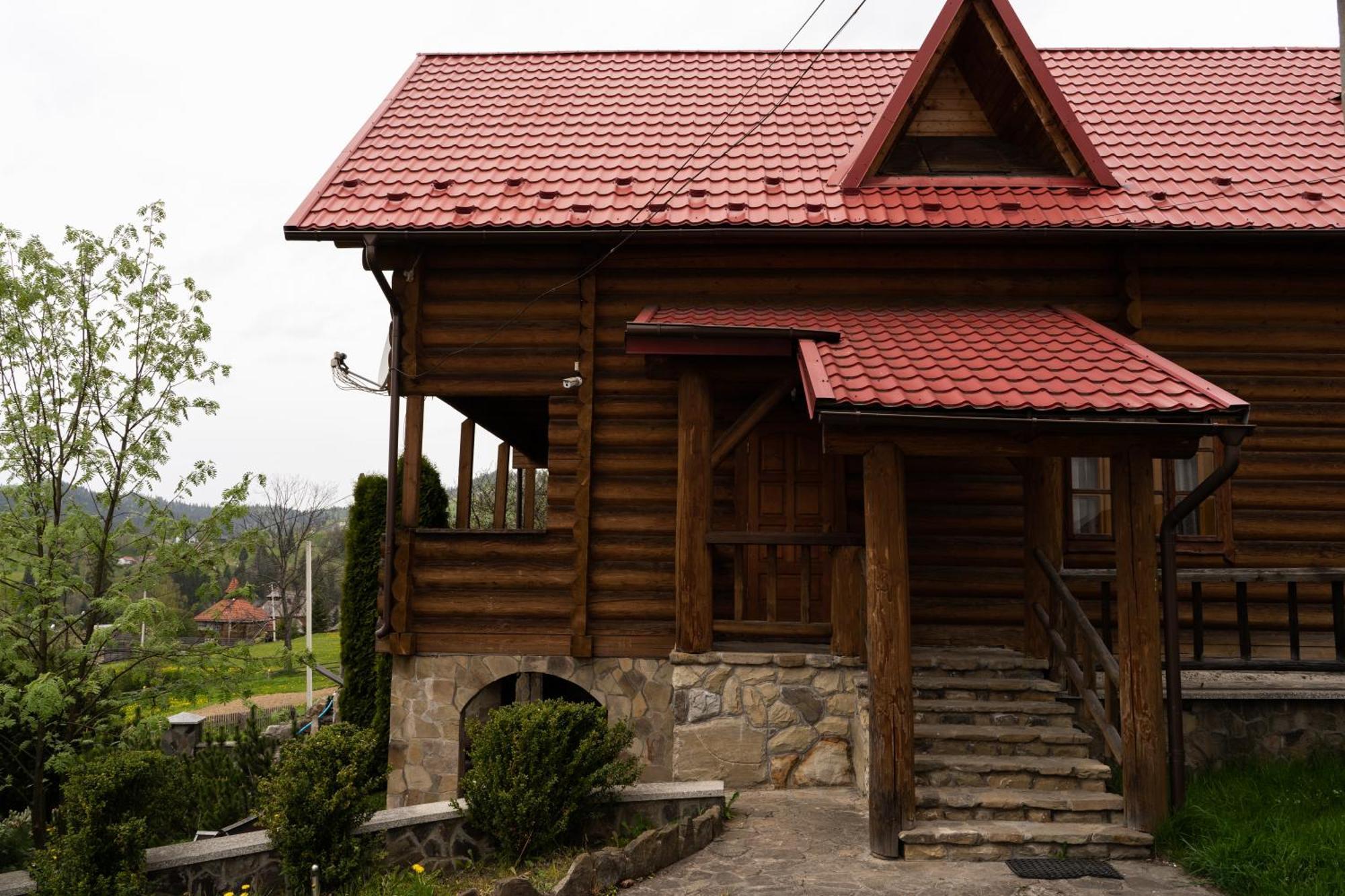 Медовий 보로크타 외부 사진